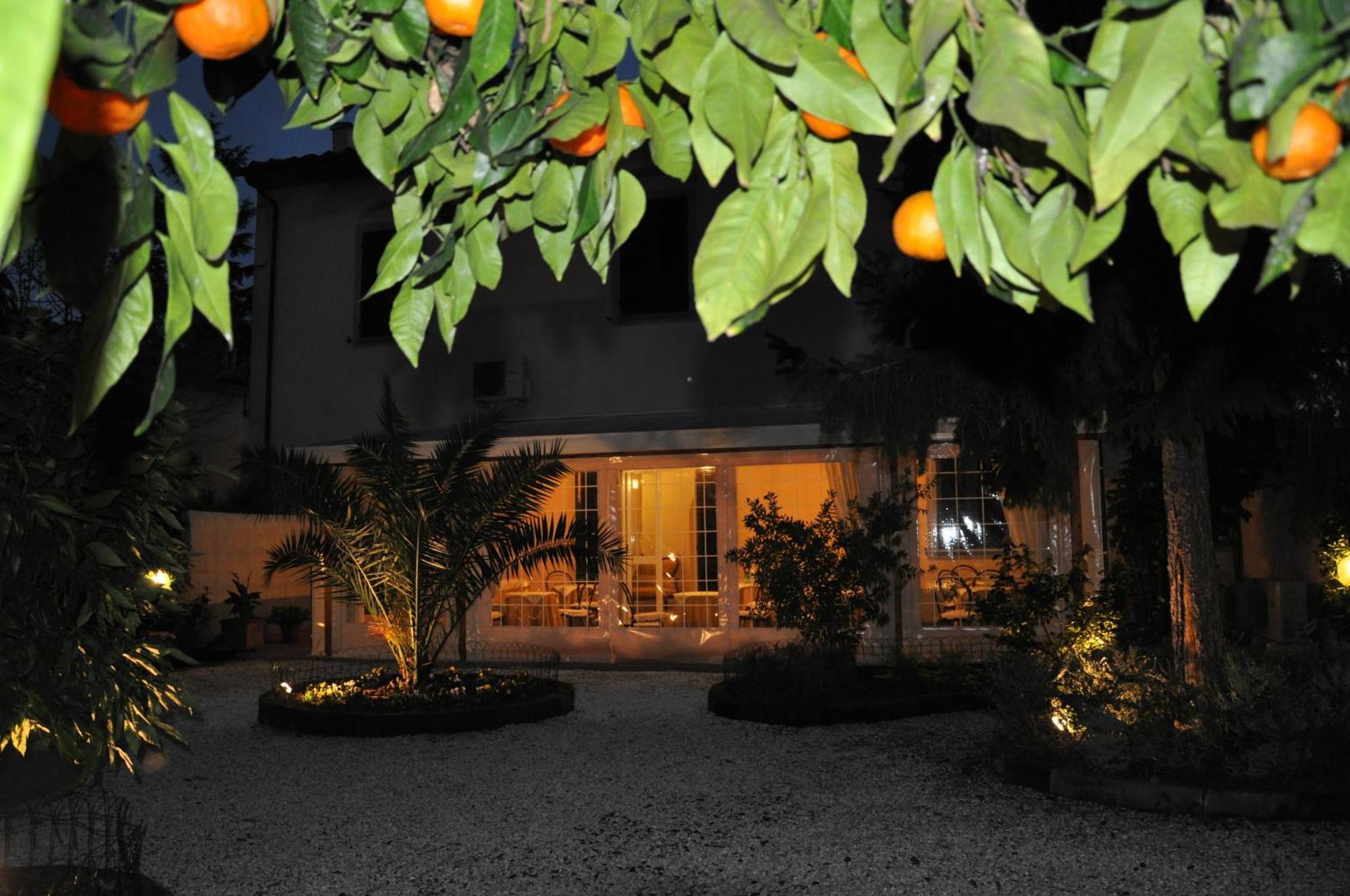Il Mattino Ha L'Oro In Bocca Bed & Breakfast Пиза Екстериор снимка